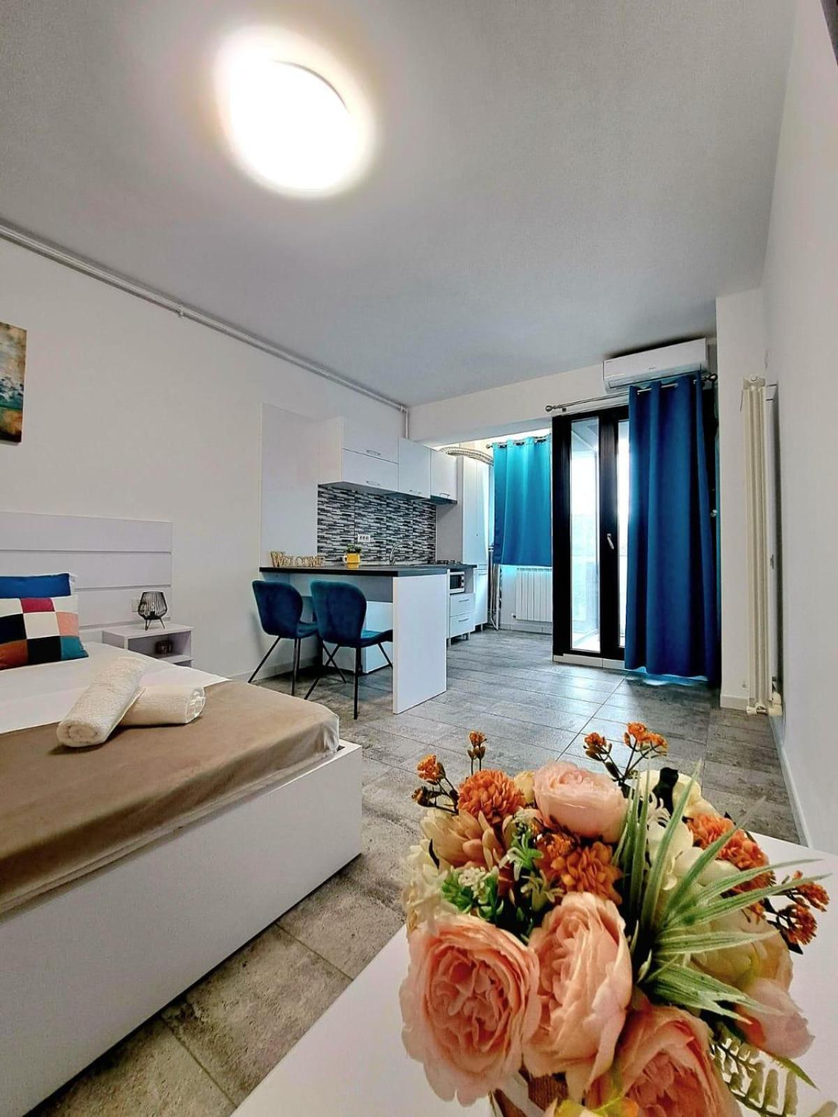 Jolie Studios & Apartments Eforie Nord Buitenkant foto